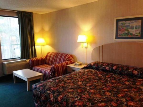 Royal Inn Columbia/Fort Jackson 외부 사진